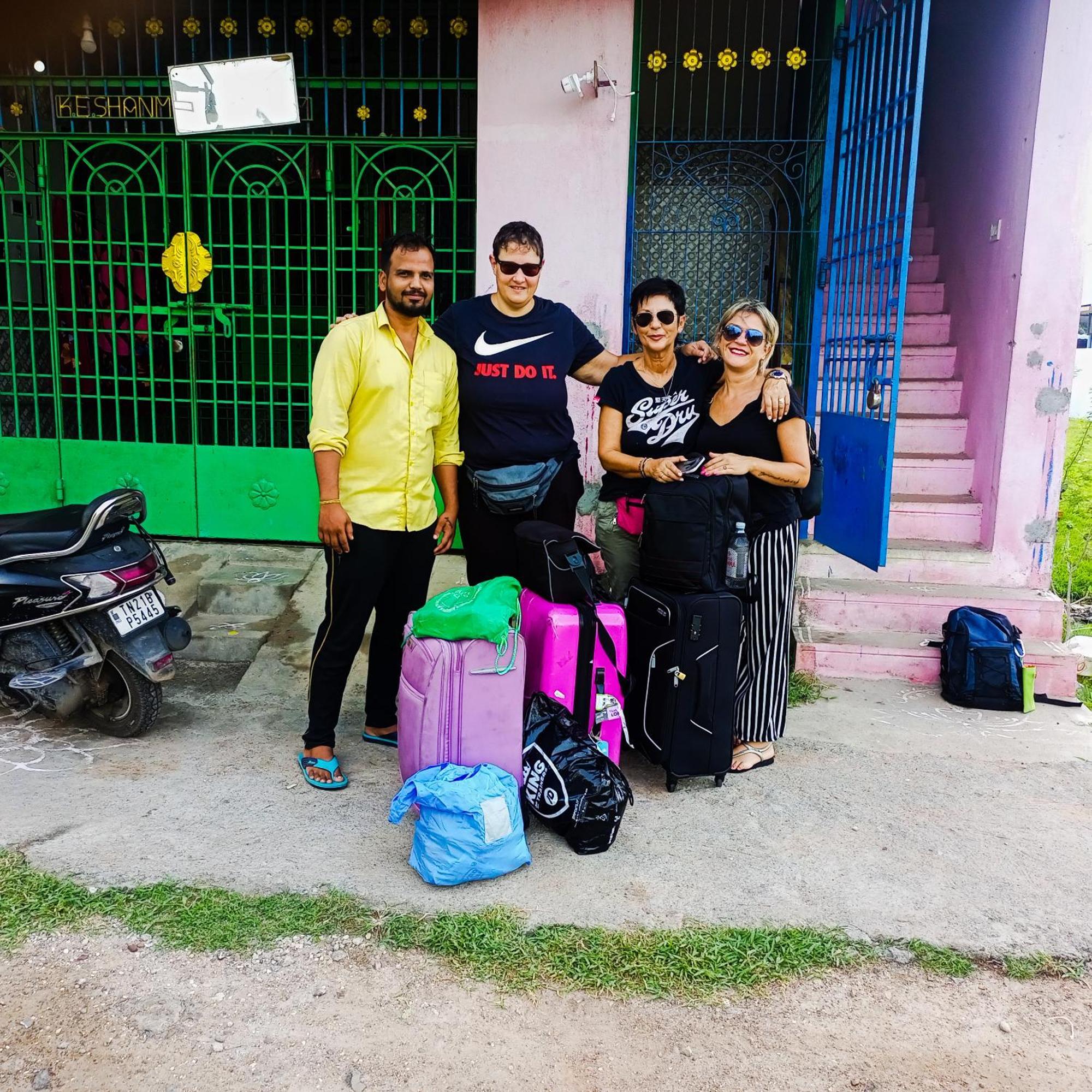 Saibaba Homestay Kanchipuram Extérieur photo